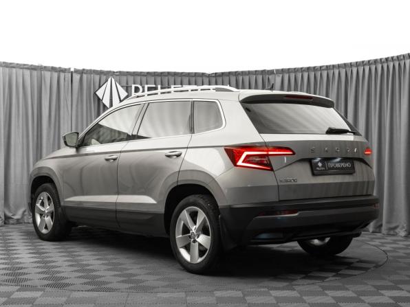 Skoda Karoq I с пробегом 2020 года, цена 2 480 000 рублей, 81803 км, внедорожник, Автокод Объявления