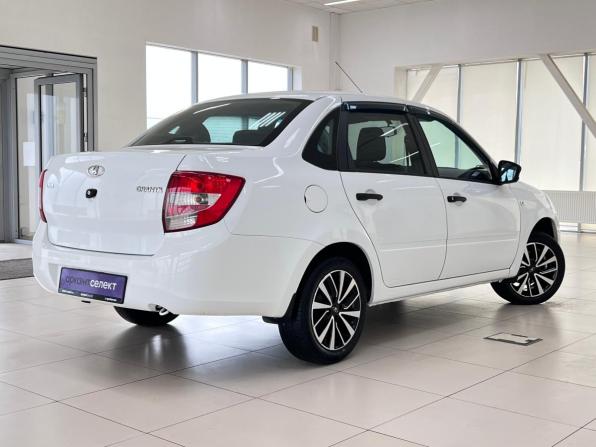 Lada (ВАЗ) Granta I с пробегом 2017 года, цена 580 000 рублей, 68107 км, седан, Автокод Объявления
