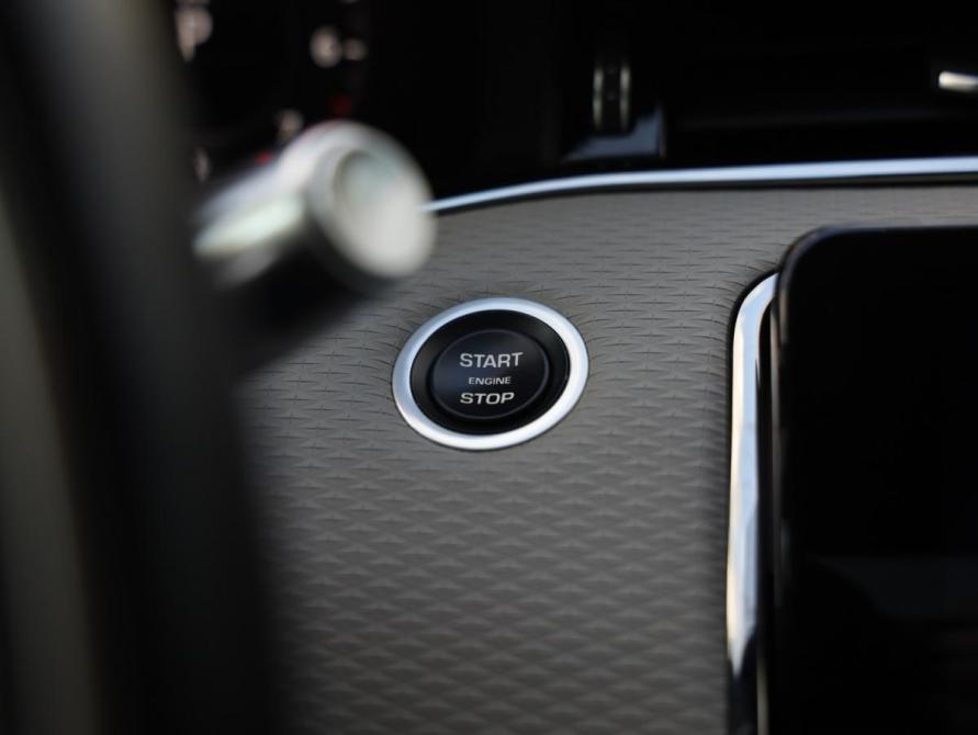 Land Rover Range Rover Evoque II Санкт-Петербург  - изображение 23