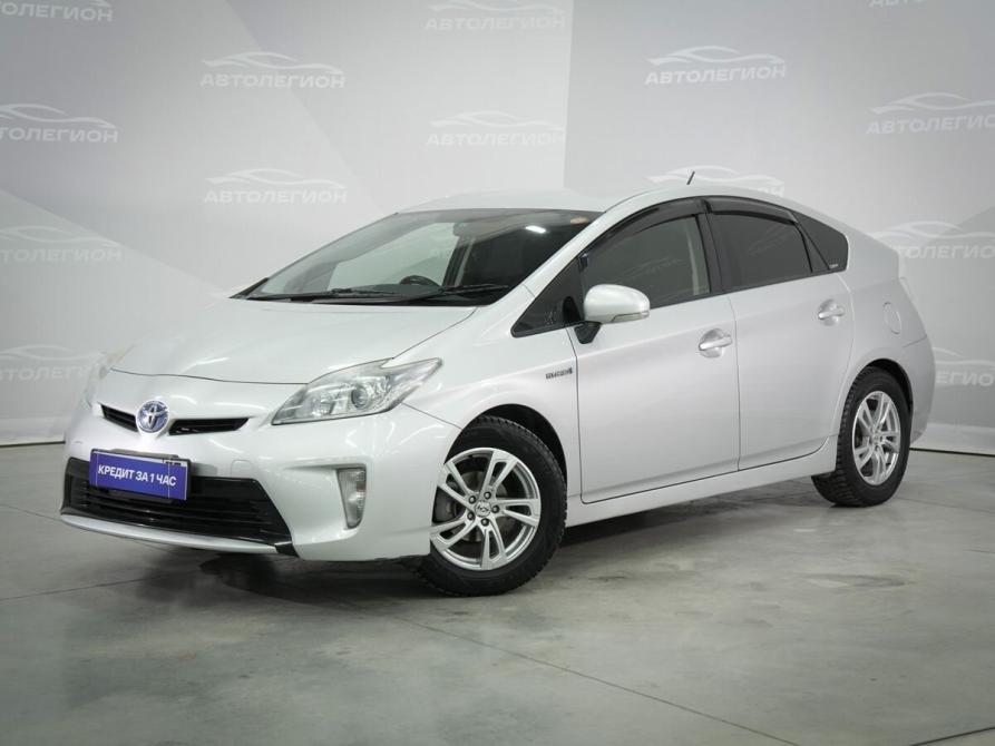 Toyota Prius III Рестайлинг (XW30) Новосибирск  - изображение 1