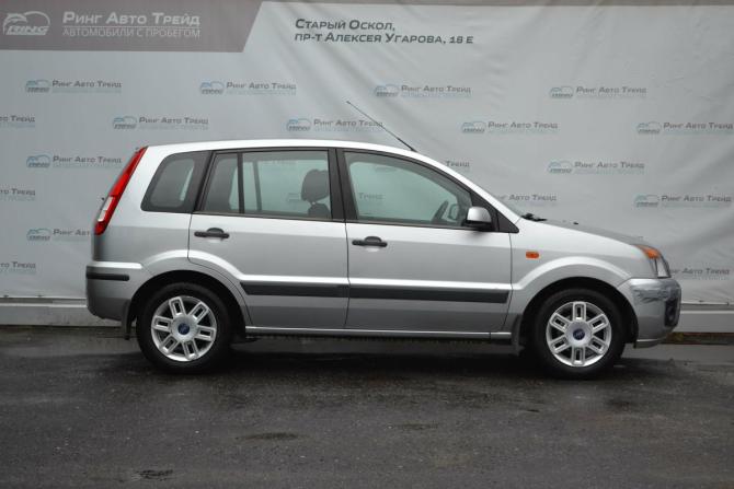 Ford Fusion I Рестайлинг с пробегом 2008 года, цена 360 000 рублей, 181161 км, хэтчбек, Автокод Объявления