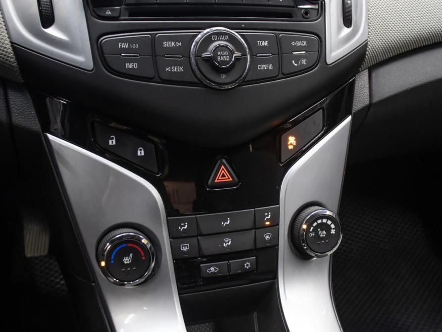Chevrolet Cruze I Рестайлинг Москва  - изображение 18