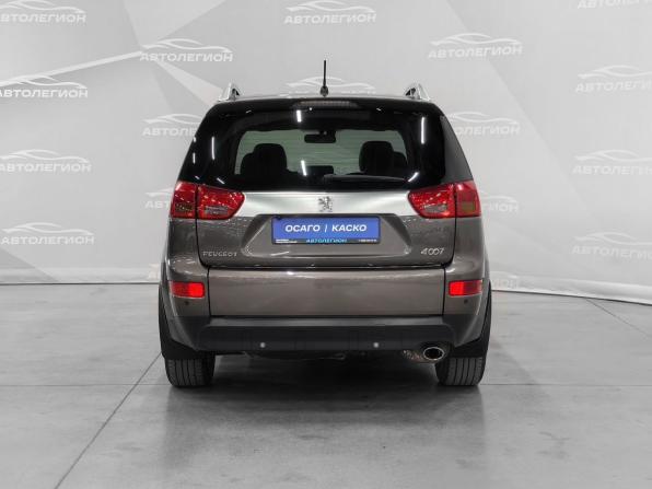 Peugeot 4007 с пробегом 2010 года, цена 1 350 000 рублей, 137300 км, внедорожник, Автокод Объявления