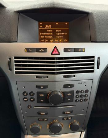 Opel Astra H Рестайлинг с пробегом 2012 года, цена 775 000 рублей, 72356 км, седан, Автокод Объявления