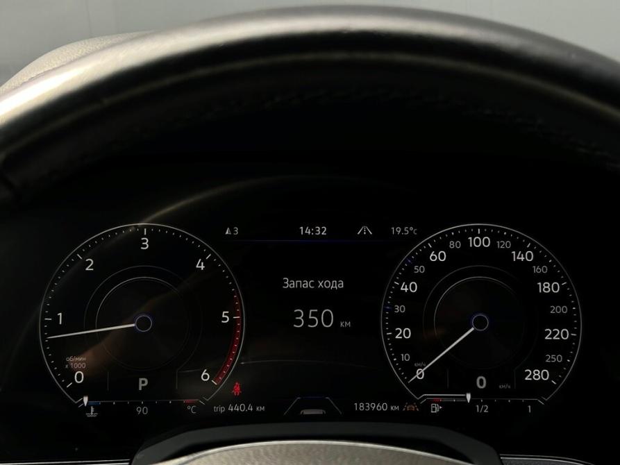 Volkswagen Touareg III Санкт-Петербург  - изображение 23