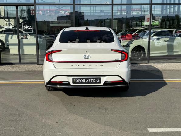 Hyundai Sonata VIII (DN8) с пробегом 2021 года, цена 2 340 000 рублей, 140290 км, седан, Автокод Объявления