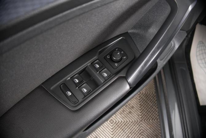 Volkswagen Tiguan II Рестайлинг с пробегом 2021 года, цена 3 150 000 рублей, 127654 км, внедорожник, Автокод Объявления
