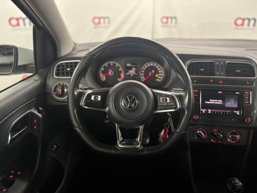 Volkswagen Polo V Рестайлинг Санкт-Петербург  - изображение 11