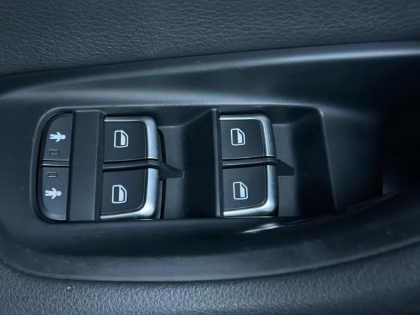 Audi A6 IV (C7) Рестайлинг с пробегом 2015 года, цена 1 720 000 рублей, 246551 км, седан, Автокод Объявления