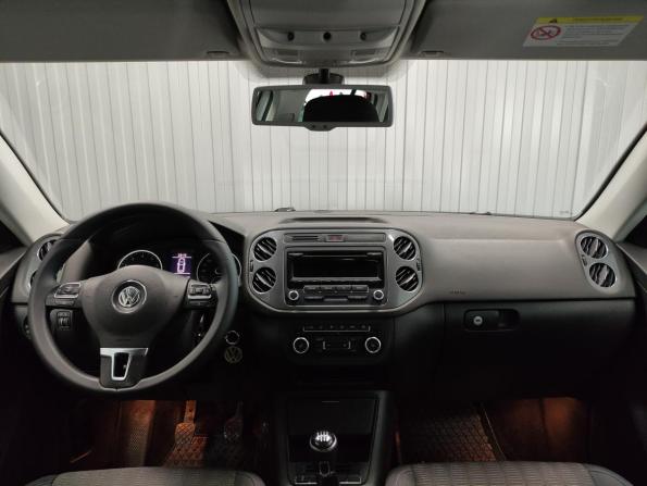 Volkswagen Tiguan I Рестайлинг с пробегом 2012 года, цена 990 000 рублей, 123730 км, внедорожник, Автокод Объявления