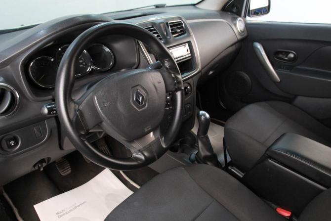 Renault Logan II с пробегом 2018 года, цена 779 000 рублей, 162065 км, седан, Автокод Объявления