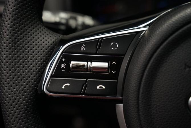 Kia Sportage IV Рестайлинг с пробегом 2020 года, цена 2 551 000 рублей, 122370 км, внедорожник, Автокод Объявления