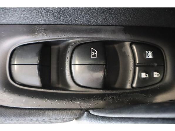 Nissan Qashqai II с пробегом 2014 года, цена 1 199 000 рублей, 258985 км, внедорожник, Автокод Объявления