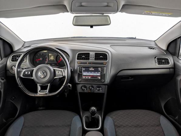 Volkswagen Polo V Рестайлинг с пробегом 2019 года, цена 1 200 000 рублей, 83866 км, седан, Автокод Объявления