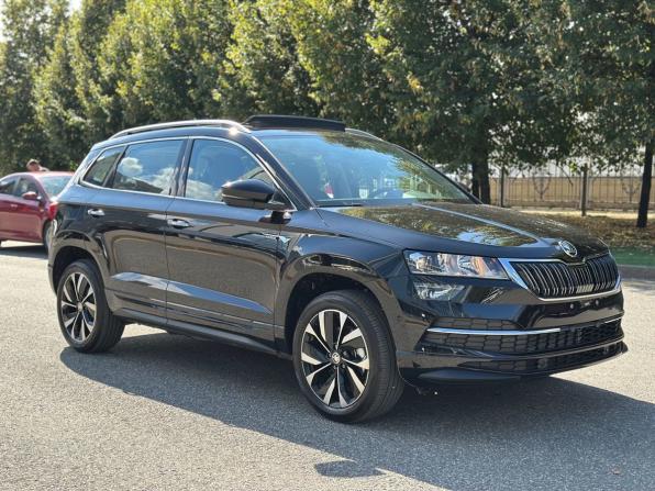 Skoda Karoq I с пробегом 2025 года, цена 3 140 000 рублей, 25 км, внедорожник, Автокод Объявления