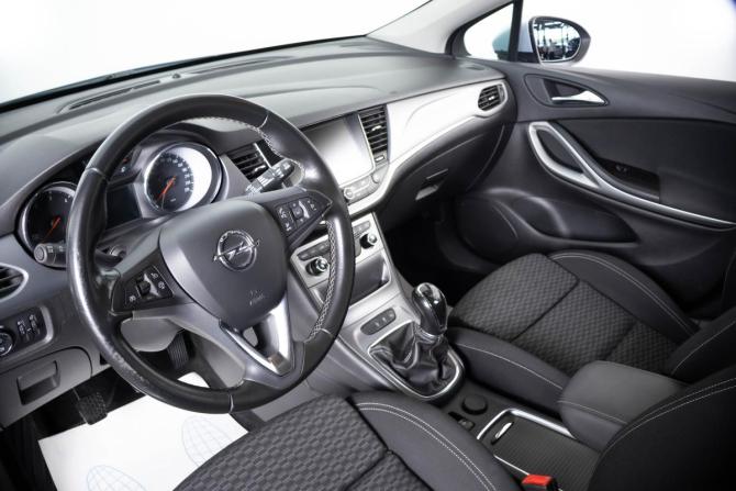 Opel Astra K с пробегом 2017 года, цена 1 199 000 рублей, 147709 км, универсал, Автокод Объявления