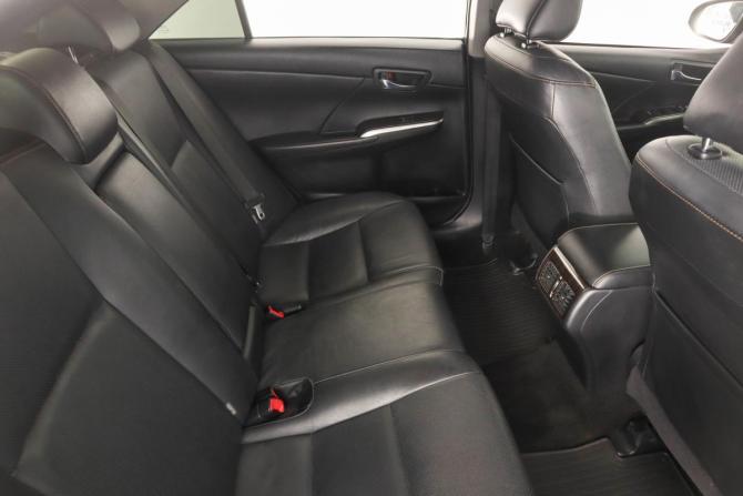 Toyota Camry VII (XV50) Рестайлинг с пробегом 2016 года, цена 1 849 000 рублей, 138000 км, седан, Автокод Объявления