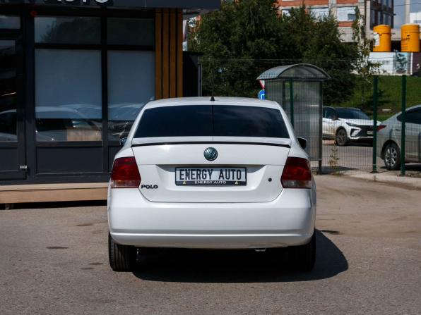 Volkswagen Polo V с пробегом 2011 года, цена 570 000 рублей, 252804 км, седан, Автокод Объявления