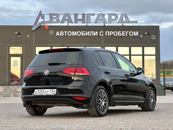 Volkswagen Golf VII с пробегом 2013 года, цена 1 360 000 рублей, 138000 км, хэтчбек, Автокод Объявления