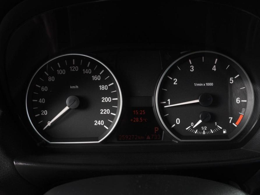 BMW 1 серии I (E81/E82/E87/E88) Рестайлинг Минеральные Воды  - изображение 13