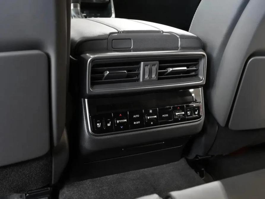 Lexus LX IV Москва  - изображение 16