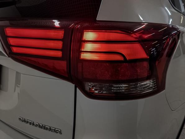 Mitsubishi Outlander III Рестайлинг 2 с пробегом 2018 года, цена 2 190 000 рублей, 51500 км, внедорожник, Автокод Объявления