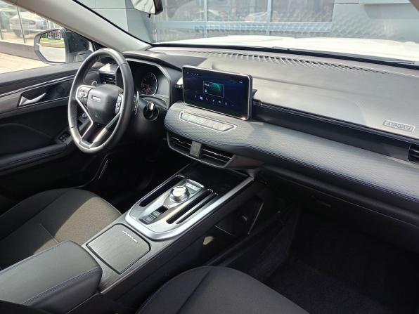 Haval Jolion I Рестайлинг с пробегом 2024 года, цена 1 939 000 рублей, 10042 км, внедорожник, Автокод Объявления