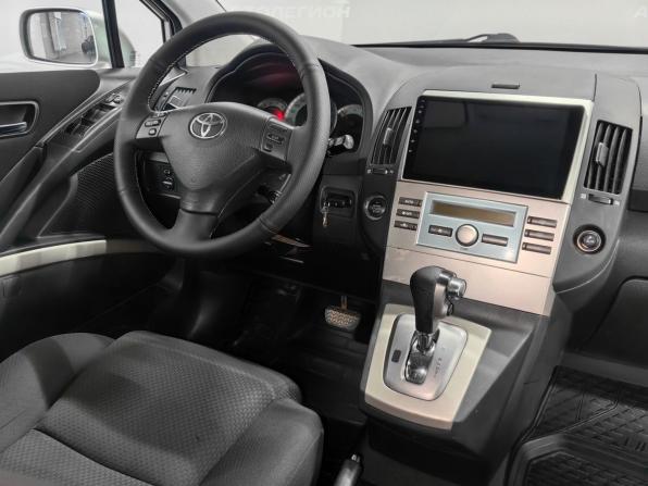 Toyota Corolla Verso I Рестайлинг с пробегом 2006 года, цена 800 000 рублей, 290909 км, компактвэн, Автокод Объявления