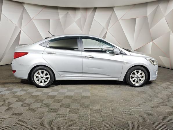 Hyundai Solaris I Рестайлинг с пробегом 2015 года, цена 727 000 рублей, 197040 км, седан, Автокод Объявления