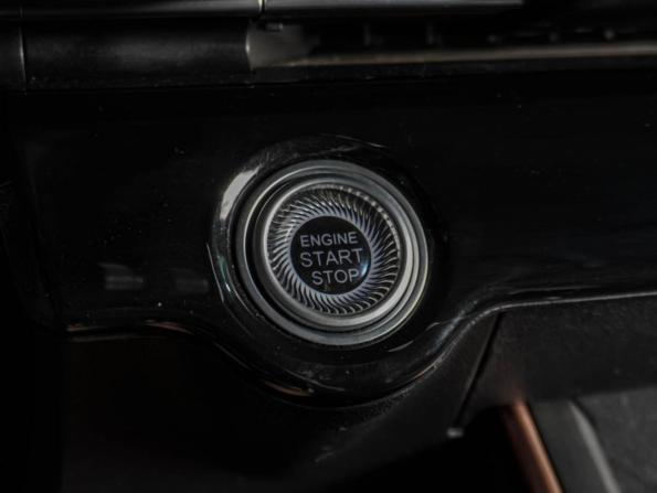 Omoda C5 I с пробегом 2024 года, цена 1 849 000 рублей, 40547 км, внедорожник, Автокод Объявления