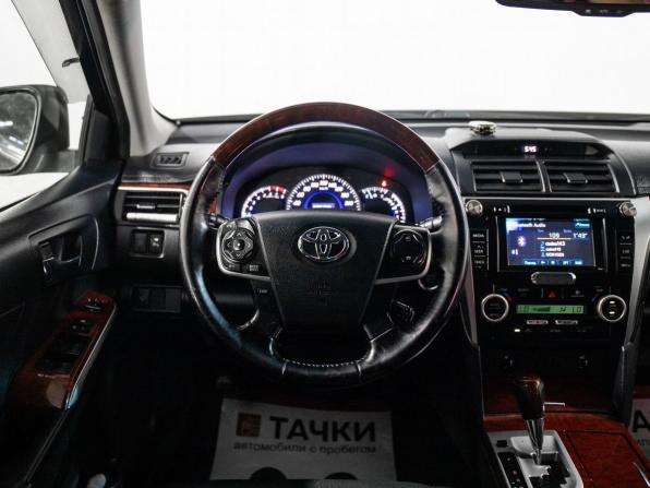 Toyota Camry VII (XV50) с пробегом 2011 года, цена 1 800 000 рублей, 248231 км, седан, Автокод Объявления