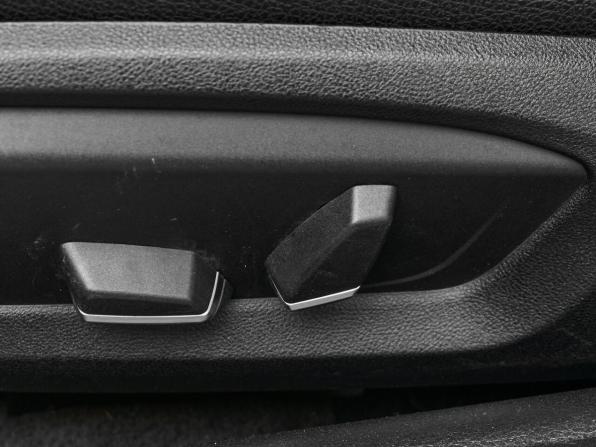 BMW 5 серии VI (F10/F11/F07) Рестайлинг с пробегом 2013 года, цена 2 050 000 рублей, 307293 км, седан, Автокод Объявления