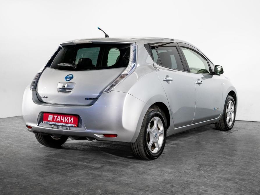 Nissan Leaf I (ZE0/AZE0) Иркутск  - изображение 3