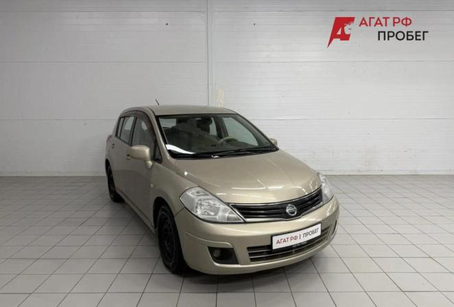 Nissan Tiida I Рестайлинг с пробегом 2011 года, цена 950 000 рублей, 160768 км, хэтчбек, Автокод Объявления
