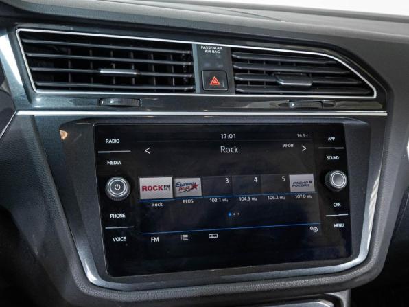 Volkswagen Tiguan II с пробегом 2019 года, цена 2 299 000 рублей, 90246 км, внедорожник, Автокод Объявления