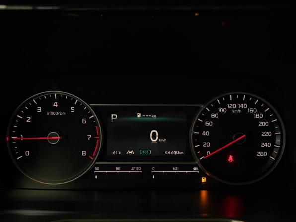 Kia Sorento IV с пробегом 2022 года, цена 4 297 000 рублей, 42853 км, внедорожник, Автокод Объявления