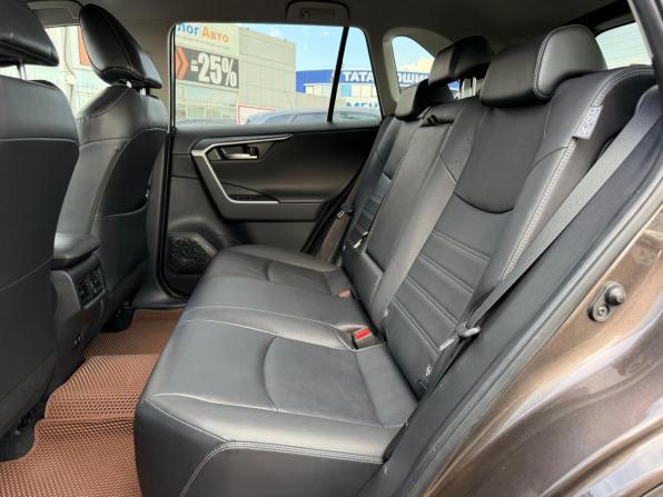 Toyota RAV4 V (XA50) с пробегом 2021 года, цена 3 330 000 рублей, 102000 км, внедорожник, Автокод Объявления
