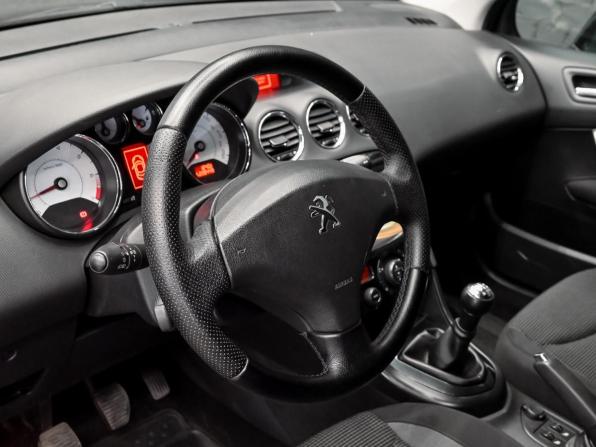 Peugeot 408 I с пробегом 2012 года, цена 500 000 рублей, 228447 км, седан, Автокод Объявления