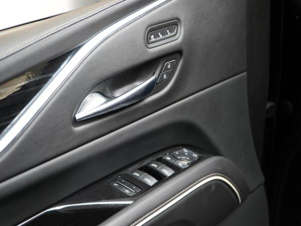 Cadillac Escalade V с пробегом 2021 года, цена 8 799 046 рублей, 105446 км, внедорожник, Автокод Объявления