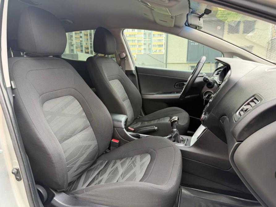Kia Ceed II Рестайлинг Санкт-Петербург  - изображение 23