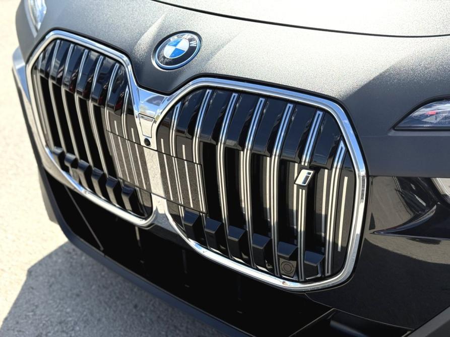 BMW i7 Пермь  - изображение 11