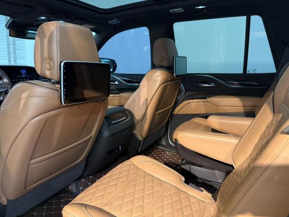 Cadillac Escalade V с пробегом 2021 года, цена 10 100 000 рублей, 55105 км, внедорожник, Автокод Объявления