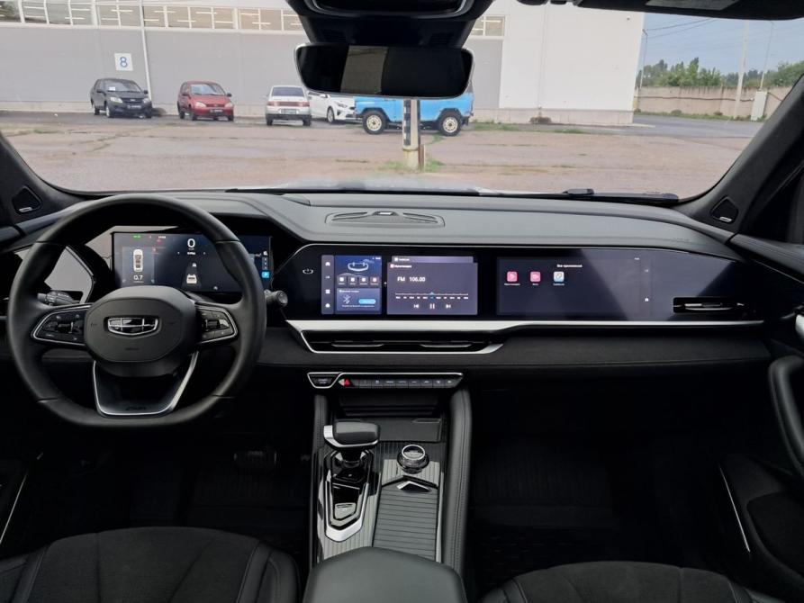 Geely Monjaro I Набережные Челны  - изображение 17