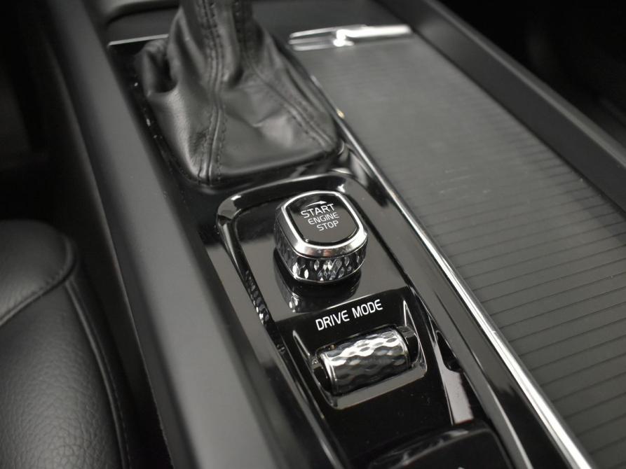 Volvo XC60 II Москва  - изображение 19