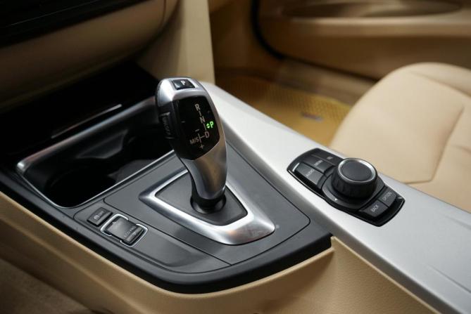BMW 3 серии VI (F3x) с пробегом 2015 года, цена 1 955 000 рублей, 129500 км, седан, Автокод Объявления