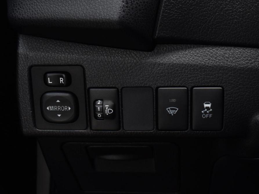 Toyota Corolla XI (E160 E170 E180) Краснодар  - изображение 15