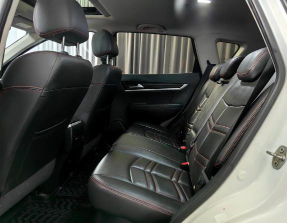 Dongfeng AX7 I с пробегом 2017 года, цена 1 084 000 рублей, 135276 км, внедорожник, Автокод Объявления