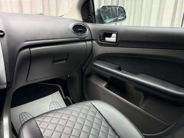 Ford Focus II с пробегом 2007 года, цена 349 000 рублей, 327895 км, хэтчбек, Автокод Объявления