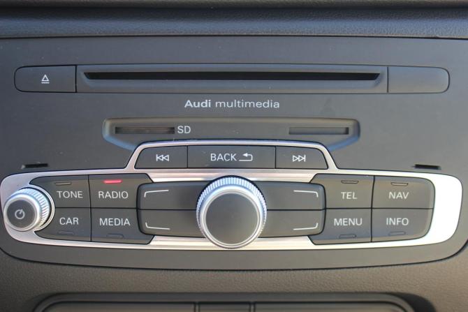 Audi Q3 I (8U) с пробегом 2012 года, цена 1 077 000 рублей, 166714 км, внедорожник, Автокод Объявления
