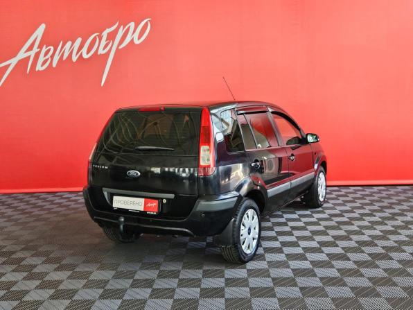 Ford Fusion I Рестайлинг с пробегом 2007 года, цена 235 000 рублей, 220000 км, хэтчбек, Автокод Объявления